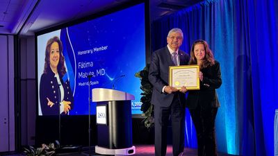 Matute, miembro honorífico de la Sociedad Radiológica de EEUU