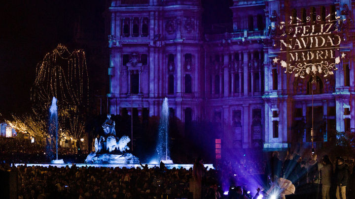 Inauguración de la iluminación navideña, en la plaza de Cibeles / EuropaPress