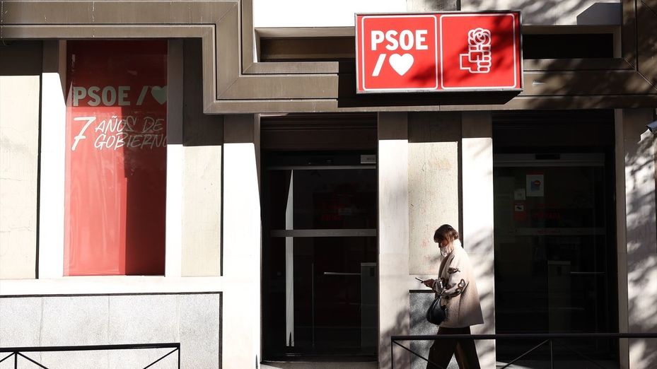 El PSOE reconoce que podría haber gestionado mejor el caso Salazar y convoca otra reunión