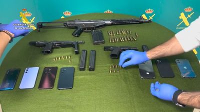 Intervienen armas de guerra en casa de uno de los detenidos por el doble crimen de Lorca