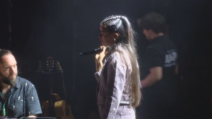 Hablamos en directo con Isabel Aaiún que actuará esta noche en el Teatro Eslava de Madrid