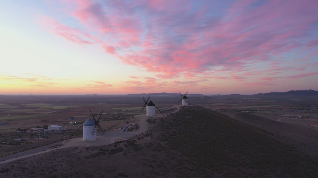 El misterio eterno: ¿dónde luchó Don Quijote contra los molinos?