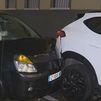 Un conductor choca contra otro coche en Carabanchel y huye