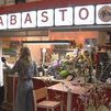 Abasto, un pequeño local en el Mercado de Vallehermoso con una selección de más de 50 vinos por copa