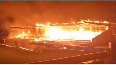 Queman un estadio en Finlandia tras el descenso del club