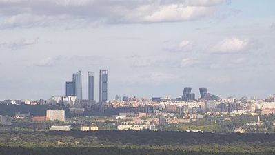 Jueves sin lluvia, con nieblas matinales y mínimas más bajas en Madrid