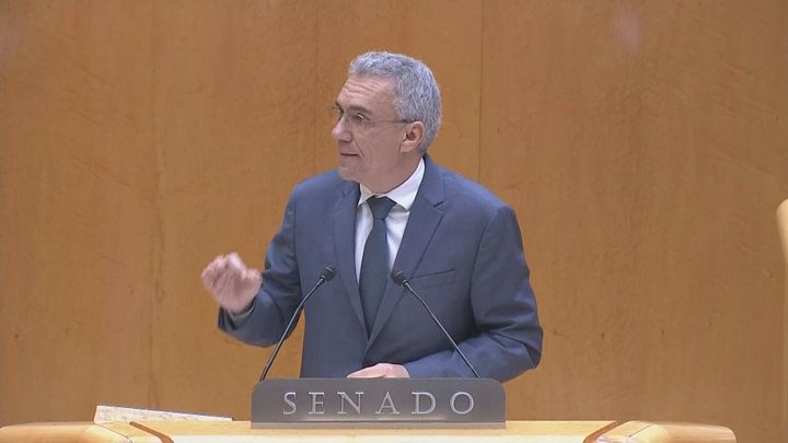 Renuncia a todos sus cargos el senador del PSOE Javier Izquierdo