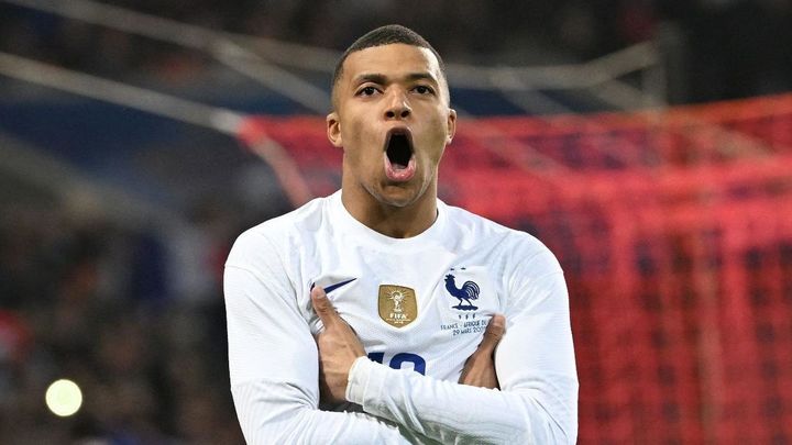 Mbappé / FIFA