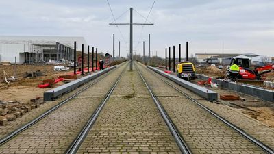 Parla avanza la nueva parada de tranvía junto a la nueva estación de Cercanías