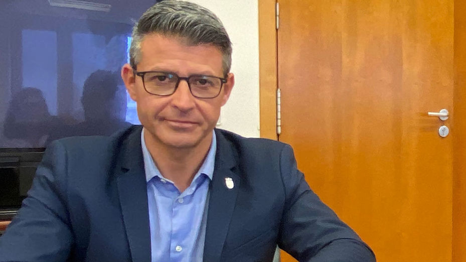 El PSOE expulsa al alcalde de Almussafes (Valencia), denunciado por acoso sexual