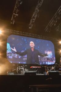 Una fiesta que nos hace viajar en el tiempo a la década de los años 80 y 90 en el Palacio de Vistalegre