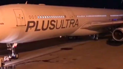 El juez deja en libertad con medidas cautelares al dueño y director ejecutivo de la aerolína Plus Ultra