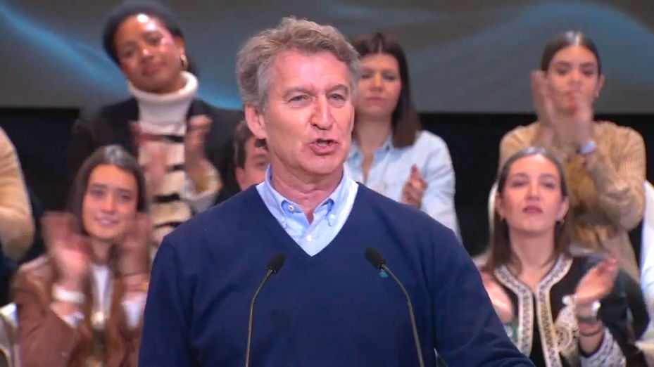 Feijóo acusa al PSOE de haberse convertido en un partido "degenerado", a imagen y semejanza de Sánchez