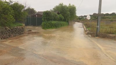 Piden evitar desplazamientos en Valencia y Almería por el paso de la borrasca Emilia