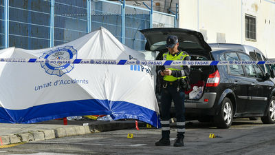 Un conductor pierde el control del coche y mata a una niña de 7 años que iba por la acera en Mallorca