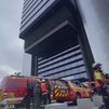 Así ha sido el desalojo “tranquilo” de la Torre Foster, la segunda más alta de España