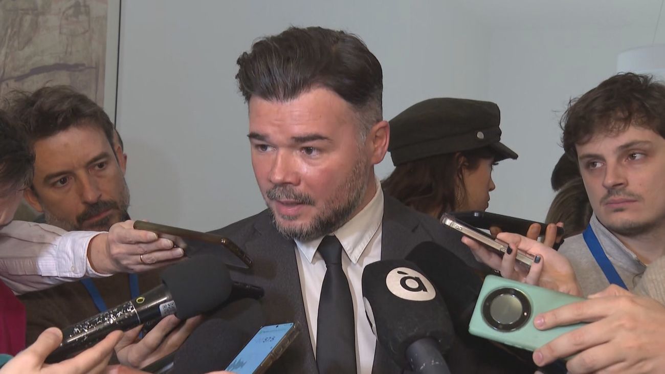 Rufián pide una reunión con Sánchez porque "pensar que todo es una conspiración no cuela"