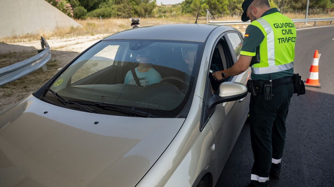Control de tráfico de la Guardia Civil