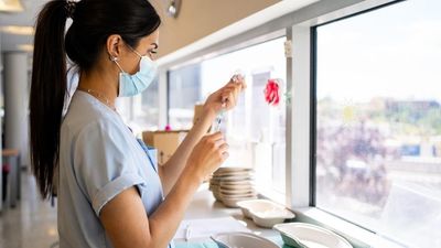 La vacunación contra la gripe se abre a toda la población en Madrid ante el aumento de contagios