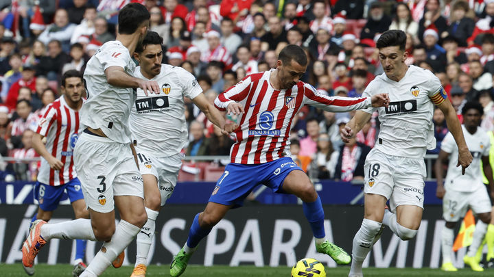 Simeone transformará su once en la Copa, con Griezmann, Raspadori, Cardoso…