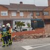 La caída de un muro, próximo a un colegio del Sector 3 de Getafe, deja dos heridos