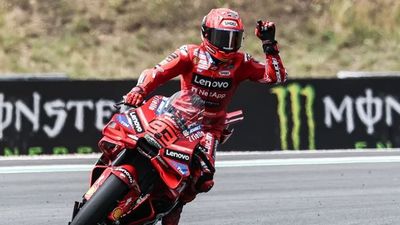 Marc Márquez resurge en 2025 de sus cenizas hasta el Olimpo en un 2025 de ‘oro’ para España