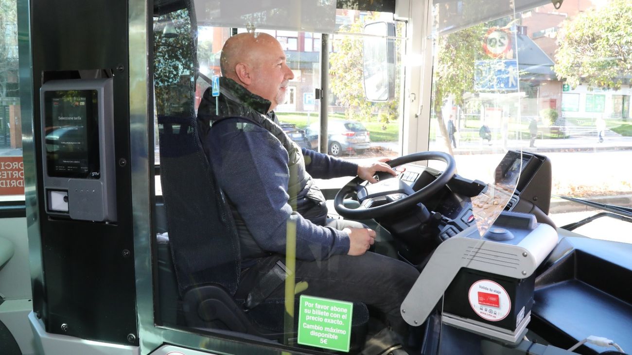 Conductor de autobús interurbano