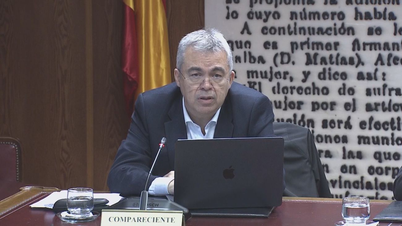 Cerdán dice que es inocente y lo niega todo en el Senado