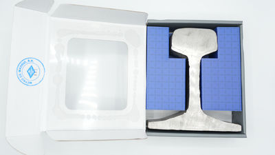 Trozos de las vías de la línea 6 del Metro por menos de 25 euros