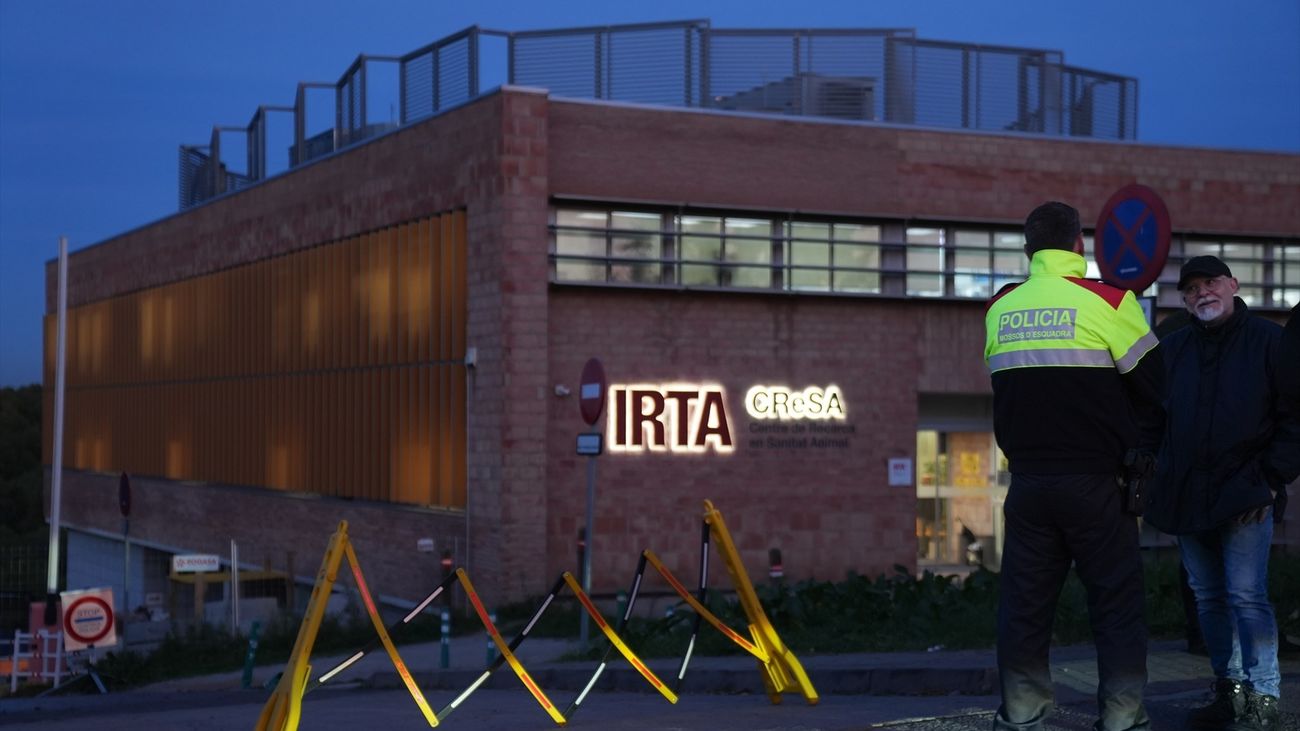 Exterior del laboratorio de investigación animal Irta-Cresa