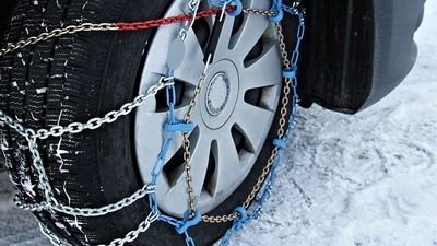 La Comunidad de Madrid recomienda a los conductores equipar su vehículo contra las inclemencias invernales para evitar incidentes