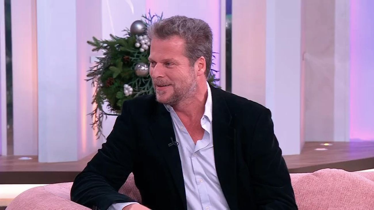 'La noche de la ilusión': Jota recorre Madrid en busca de la magia previa a la Lotería de Navidad