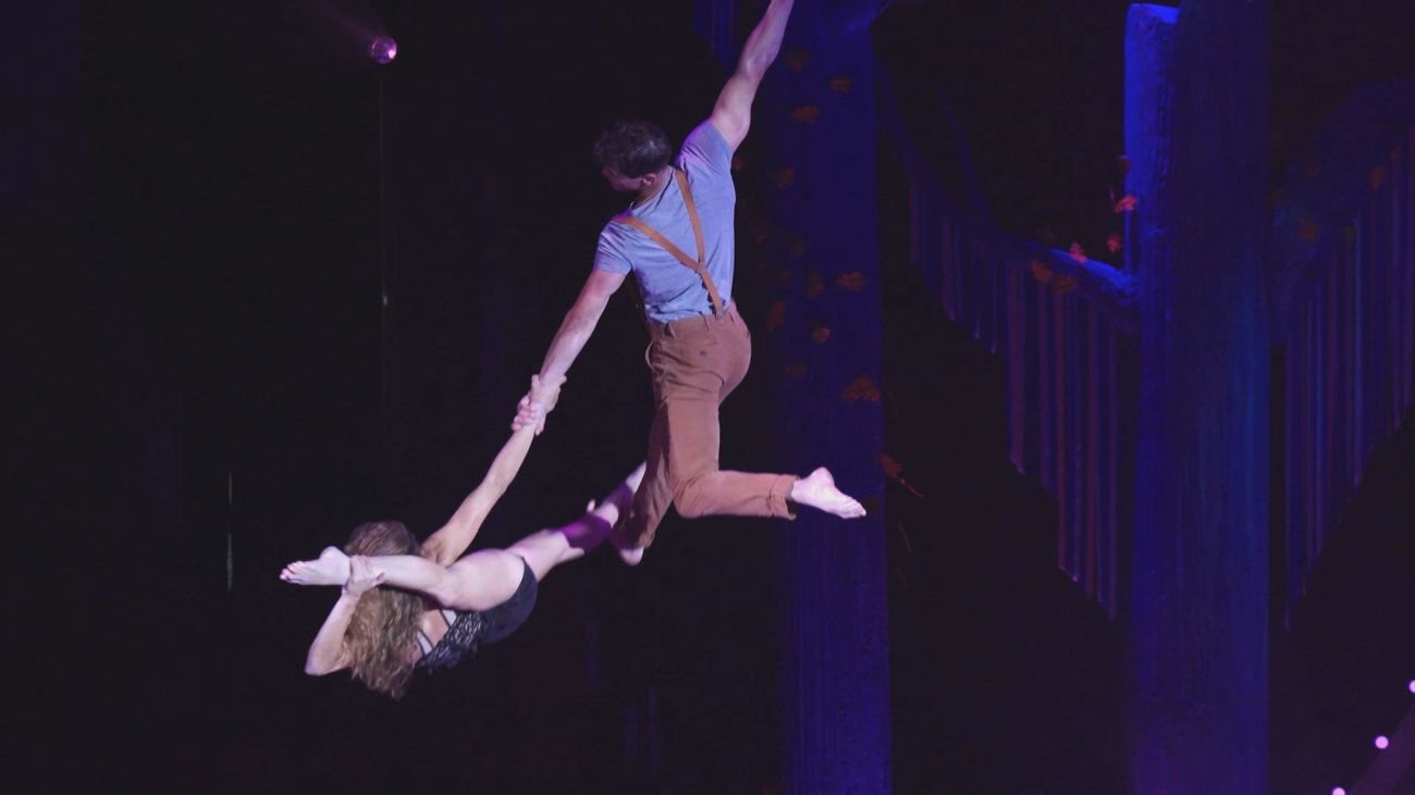 ¿Cómo es la rutina de un acróbata profesional? El Circo Price, mucho más que payasos