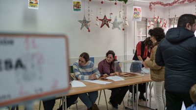 La participación en las elecciones extremeñas a las 18 horas cae 6,52 puntos hasta el 50,60%