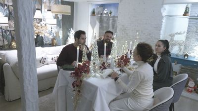 La decoración en la mesa de la cena de Navidad es imprescindible
