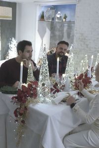 La decoración en la mesa de la cena de Navidad es imprescindible