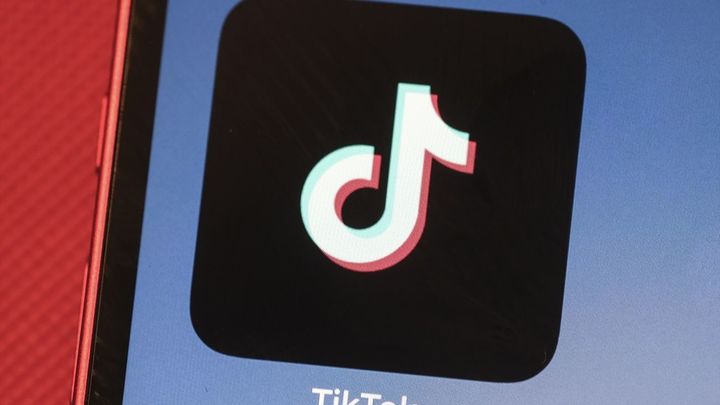 Icono de la aplicación de TikTok en un dispositivo electrónico