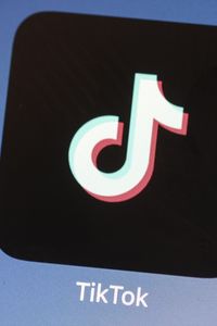 Icono de la aplicación de TikTok en un dispositivo electrónico