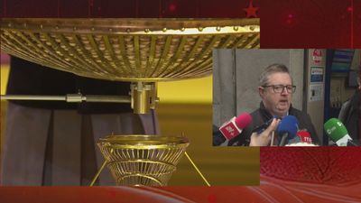 Alegría en la calle Barquillo con el segundo premio de la Lotería de Navidad: "Estamos muy contentos"