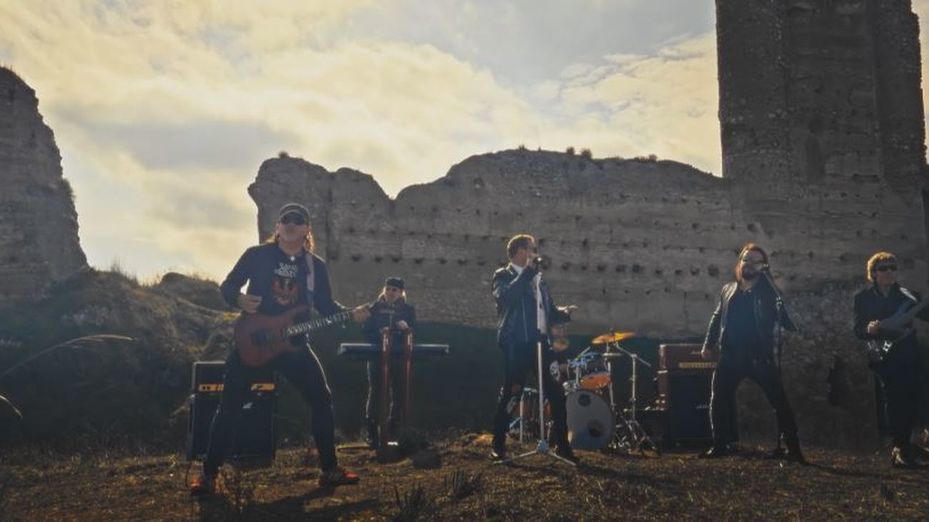 Rock con Ñ presenta en Telemadrid su último trabajo 'No eres nadie'