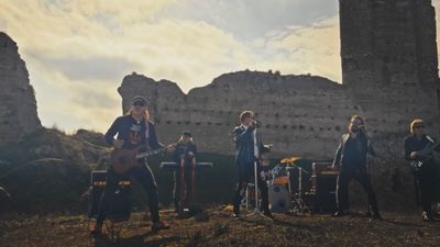 Rock con Ñ presenta en Telemadrid su último trabajo 'No eres nadie'