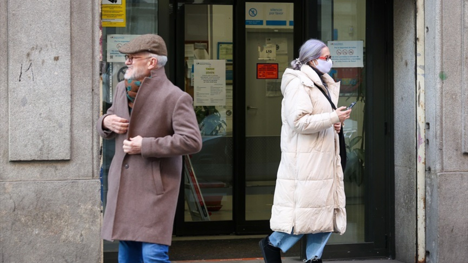 La gripe se frena en Madrid antes de Navidad, pero sigue en niveles muy altos