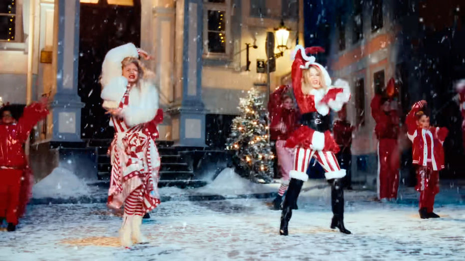 Kylie Minogue se convierte en la 'reina de la Navidad' en Reino Unido desplazando a Wham! y Mariah Carey