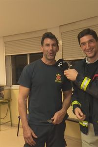 Acompañamos a los Bomberos de Las Rozas en su cena de Nochebuena