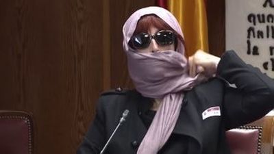 El juez llama a declarar como investigada a la exmujer de Koldo García