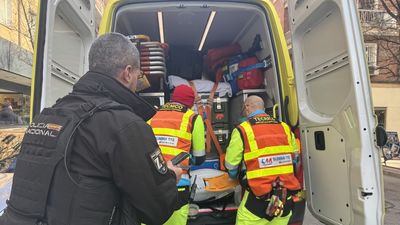 Detienen a una mujer por la muerte de un hombre de 60 años en Usera