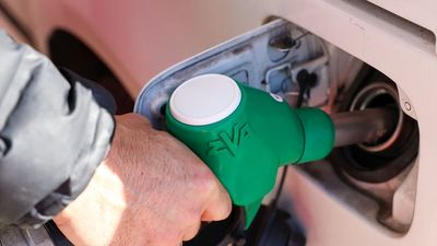 El IPC se modera en diciembre y cierra el año en el 2,9% por la bajada de los carburantes