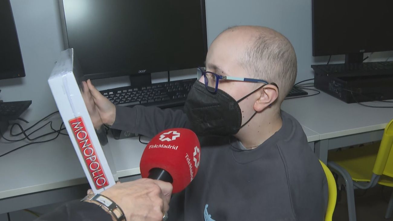 Marines de la Embajada de Estados Unidos inundan de ilusión y juguetes el Hospital Niño Jesús