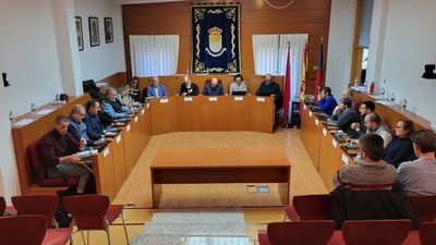 El alcalde de Moralzarzal destituye al edil díscolo de su gobierno