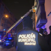 Mueren tres personas en el incendio de una vivienda de Carabanchel